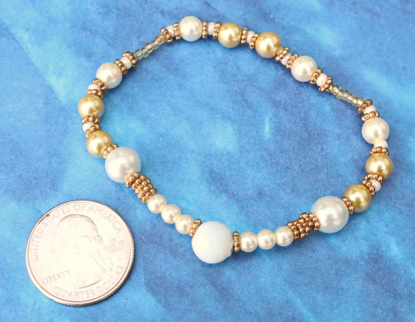 Make a Splash - Golden and White Mermaid's Delight Glass Bracelet - Monkeysmojo