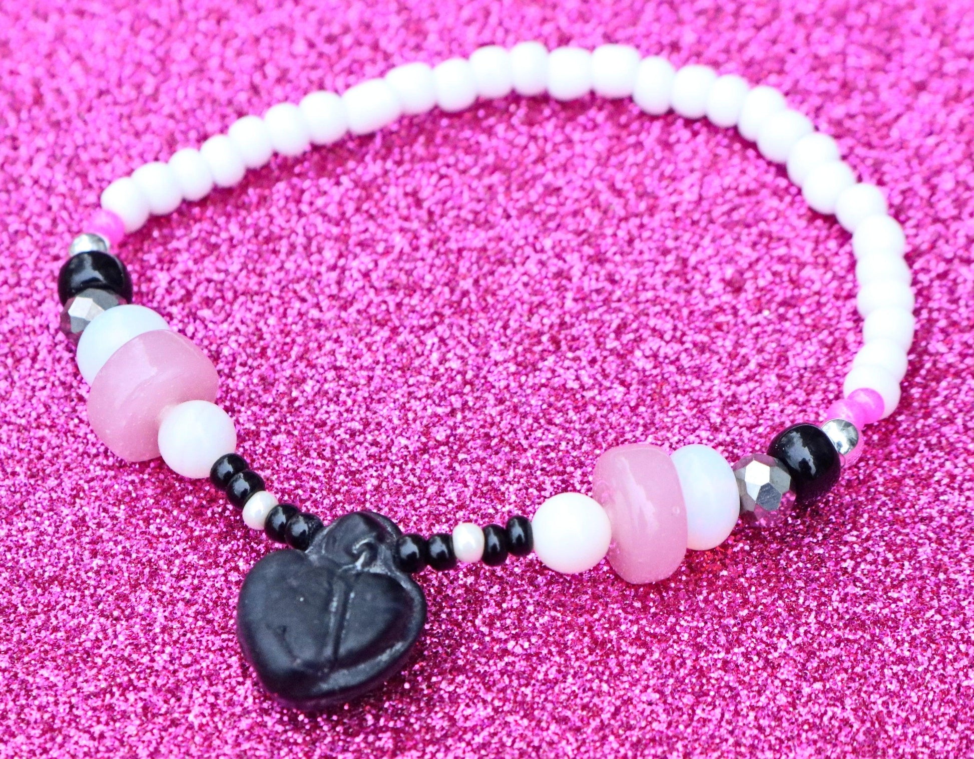 Stone Heart Black and Pink Art White Women's Stretch Bracelet - Monkeysmojo