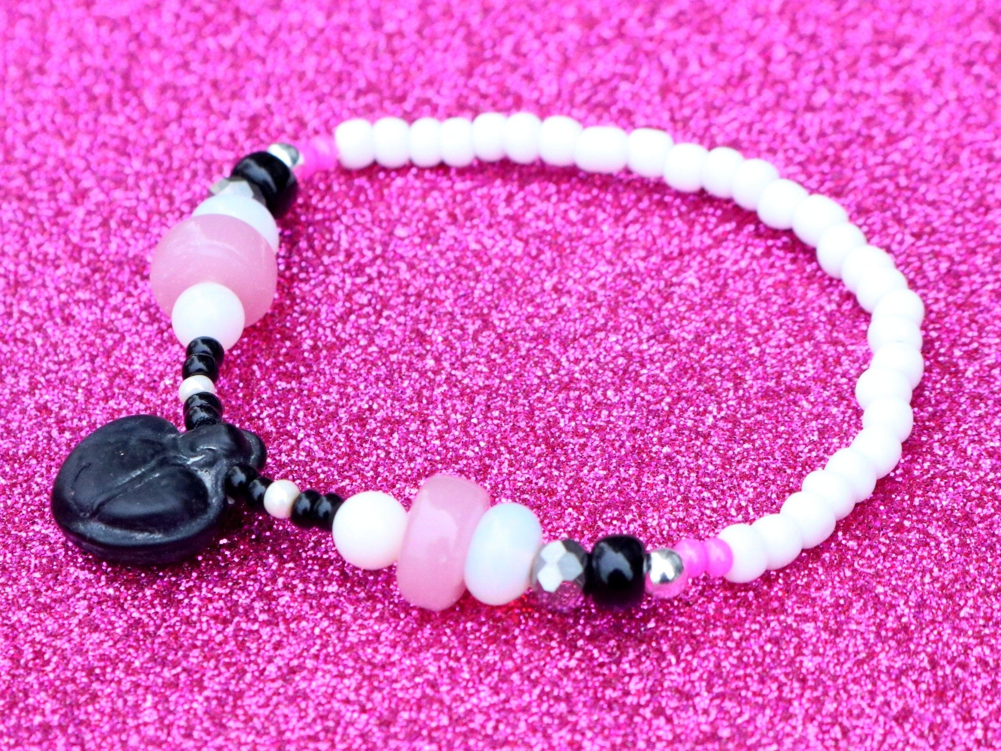 Stone Heart Black and Pink Art White Women's Stretch Bracelet - Monkeysmojo