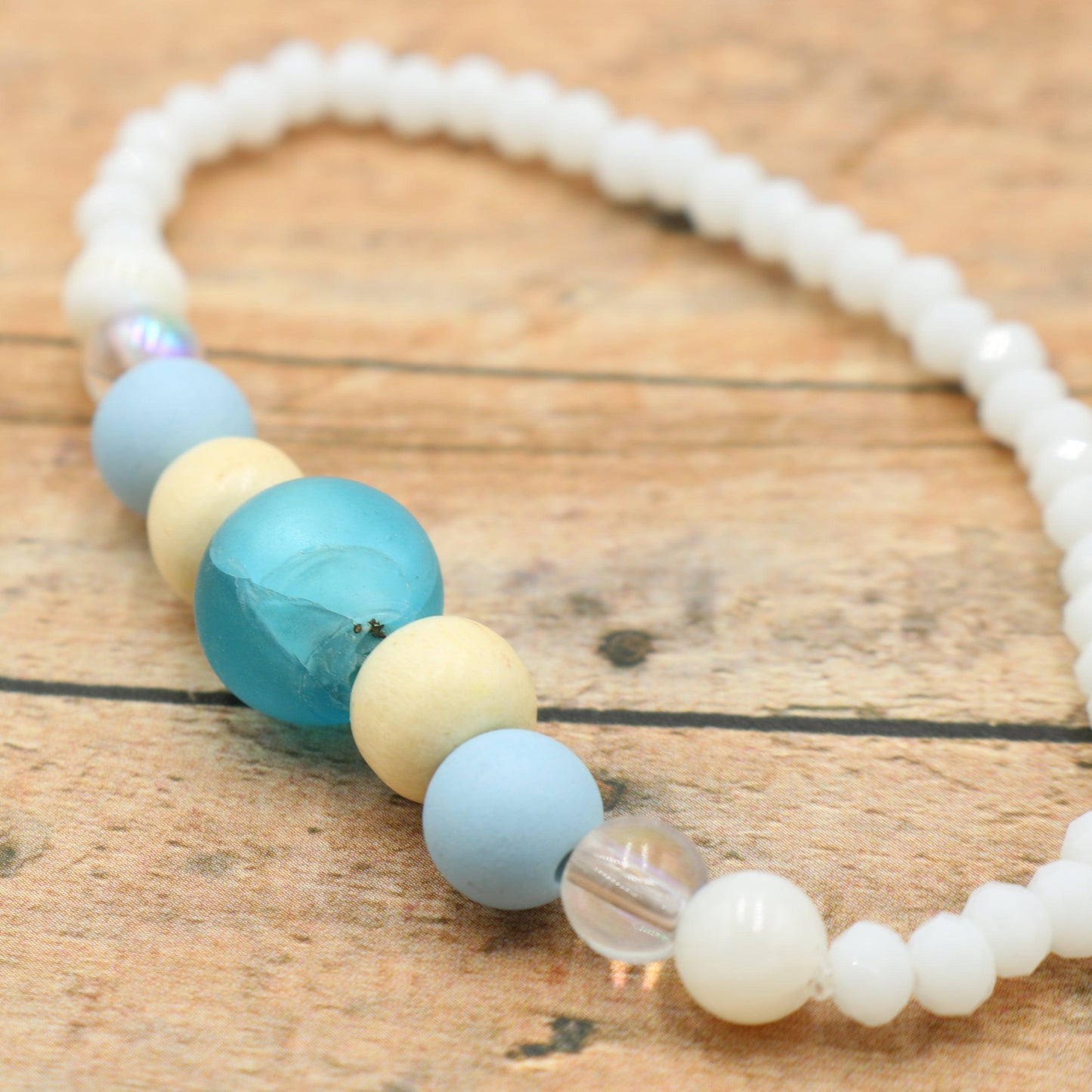 When the Sky Meets the Sea - Blue and White Spring Women's Glass Bead Stretch Bracelet - Monkeysmojo