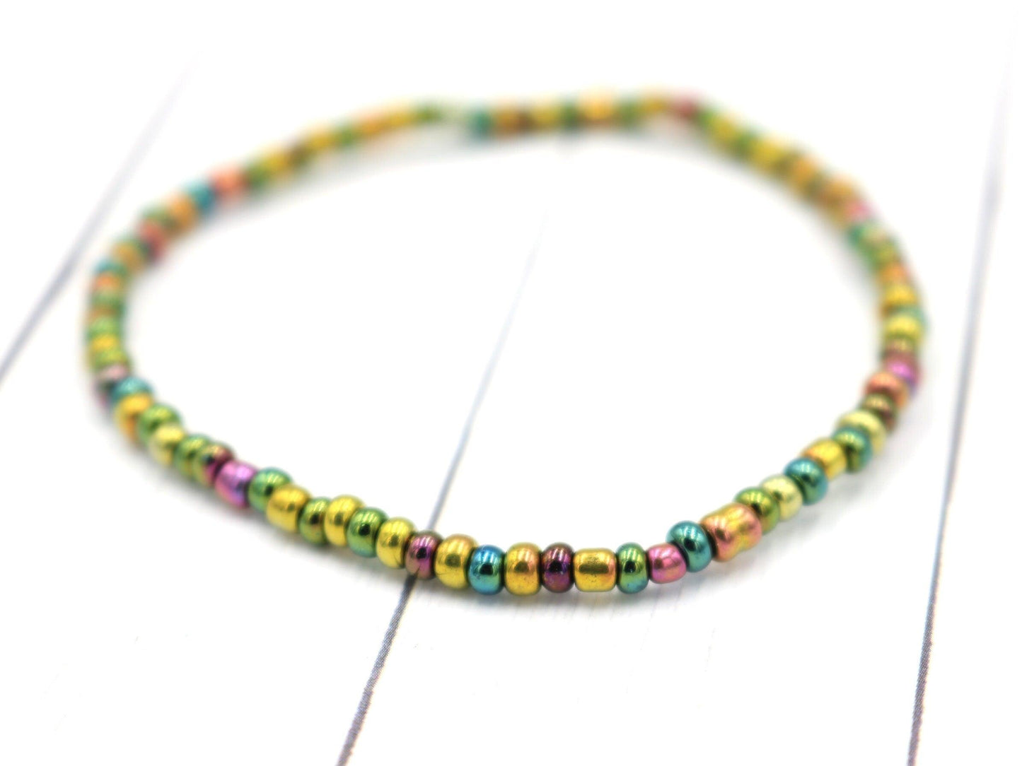 Beetle Beatle Bangle Jamboree Iridescent Metallic Glass Seed Bead Nylon Stretch Bracelet Hot Vibes 2021 - Monkeysmojo