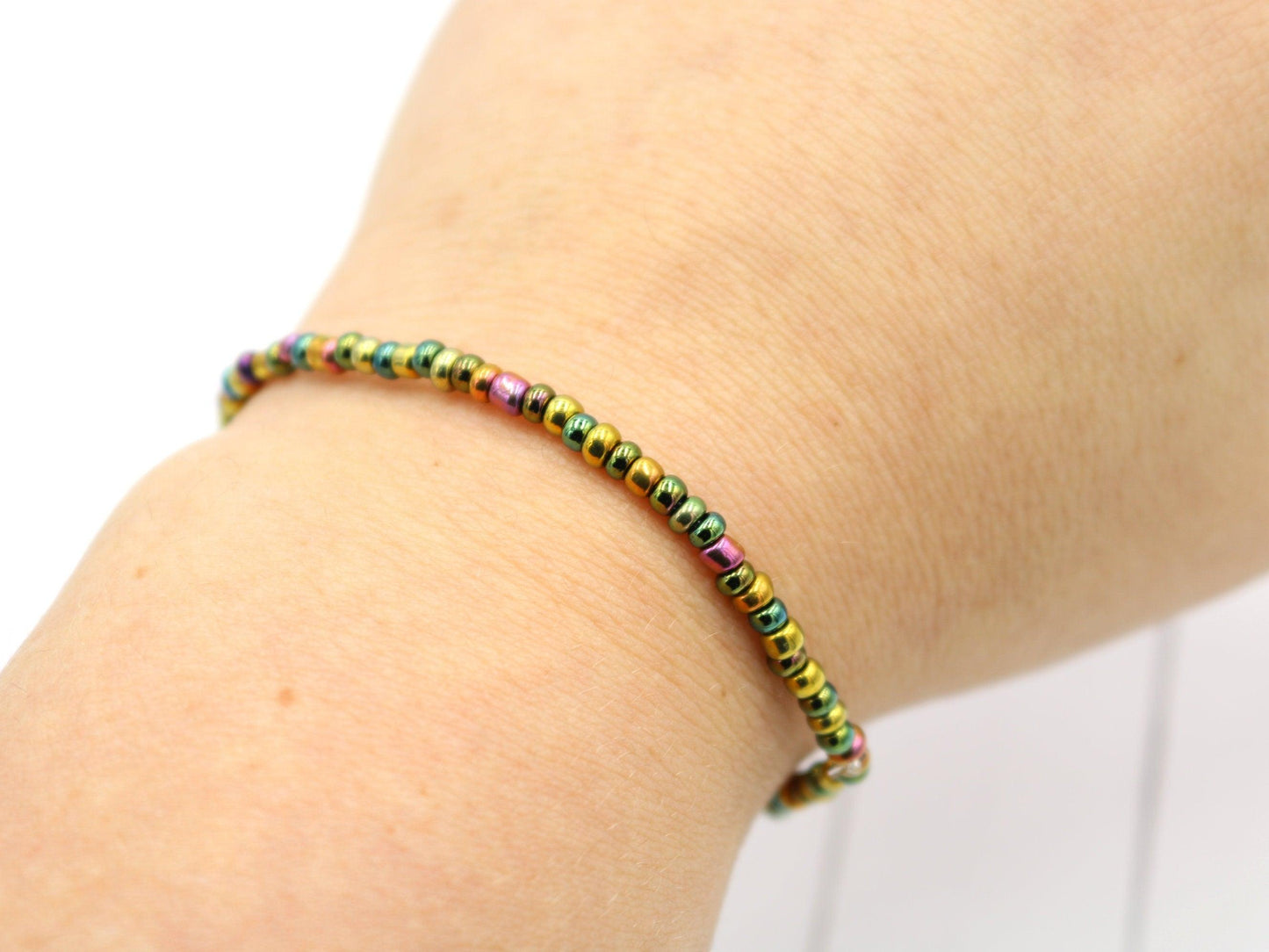 Beetle Beatle Bangle Jamboree Iridescent Metallic Glass Seed Bead Nylon Stretch Bracelet Hot Vibes 2021 - Monkeysmojo